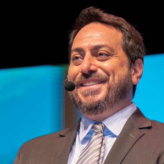 Edu Oliveira