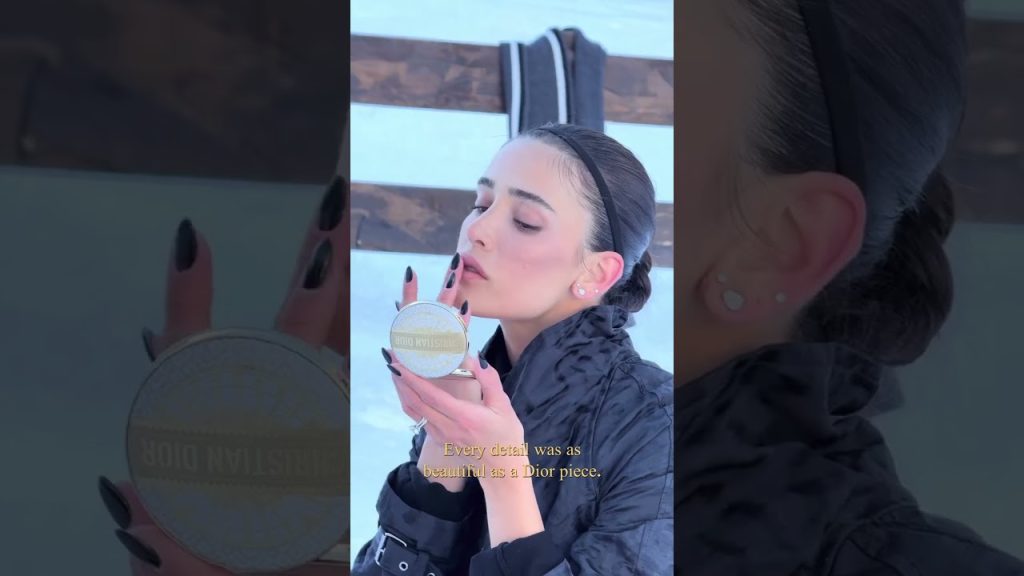 A Christmas Tale: A Dior Story