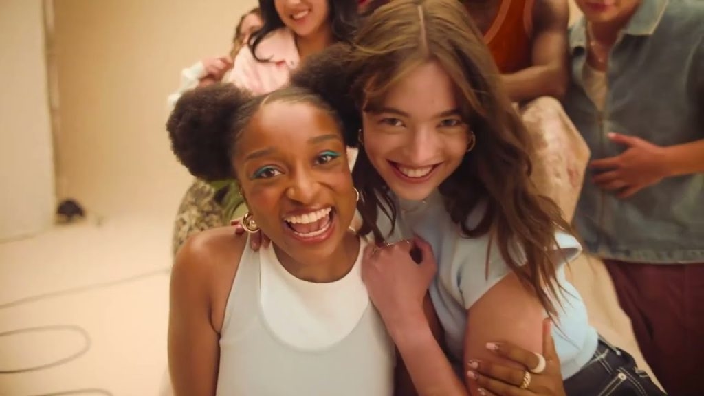 Descubra a beleza através dos seus olhos com as lentes de contato ACUVUE®