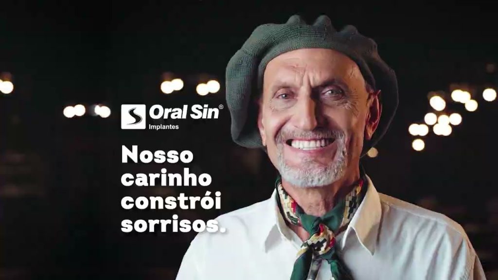 Nosso carinho constrói sorrisos – Oral Sin