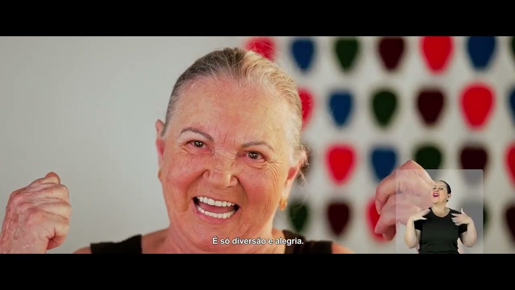 Audiodescrição Saber Viver Episódio 1 – A vida é a arte de socializar